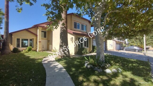 Foto del edificio - 3 Bedroom Home For Rent in Palmdale