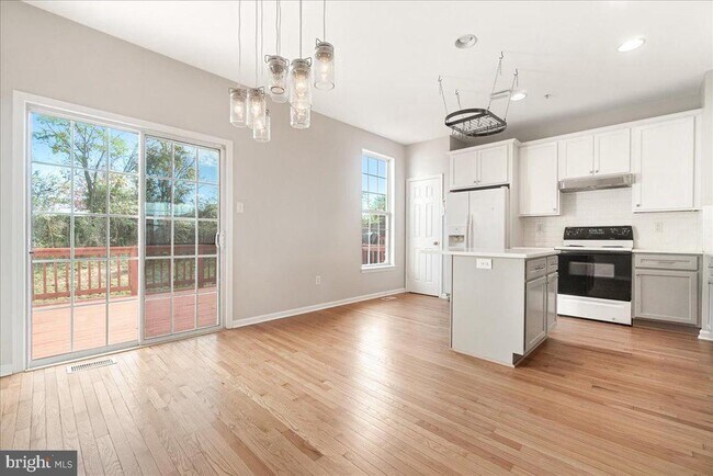 Foto del edificio - 5403 Upper Mill Terrace S