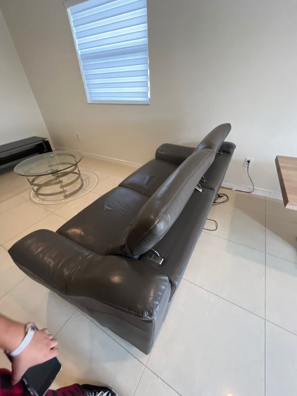 Foto del edificio - 8856 NW 102nd Pl