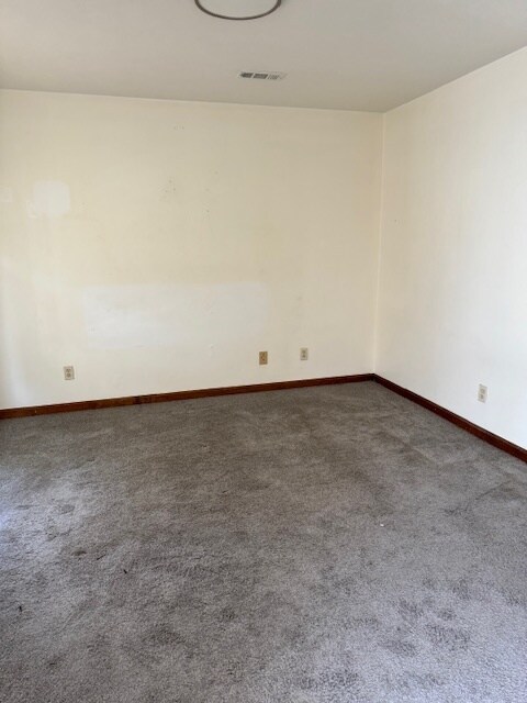 Foto del edificio - 310 74th Ave N