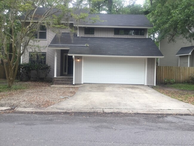 Building Photo - Great Home in Archdale community