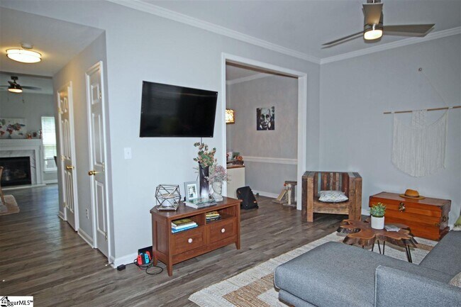 Foto del edificio - 76 Spring Crossing Cir