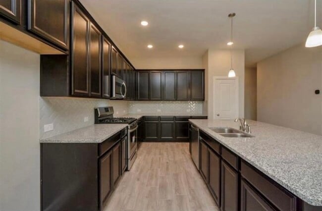 Foto del edificio - 427 Micaela Meadows Ct