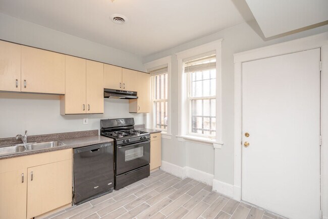 Foto del edificio - 4858 S Cottage Grove Ave