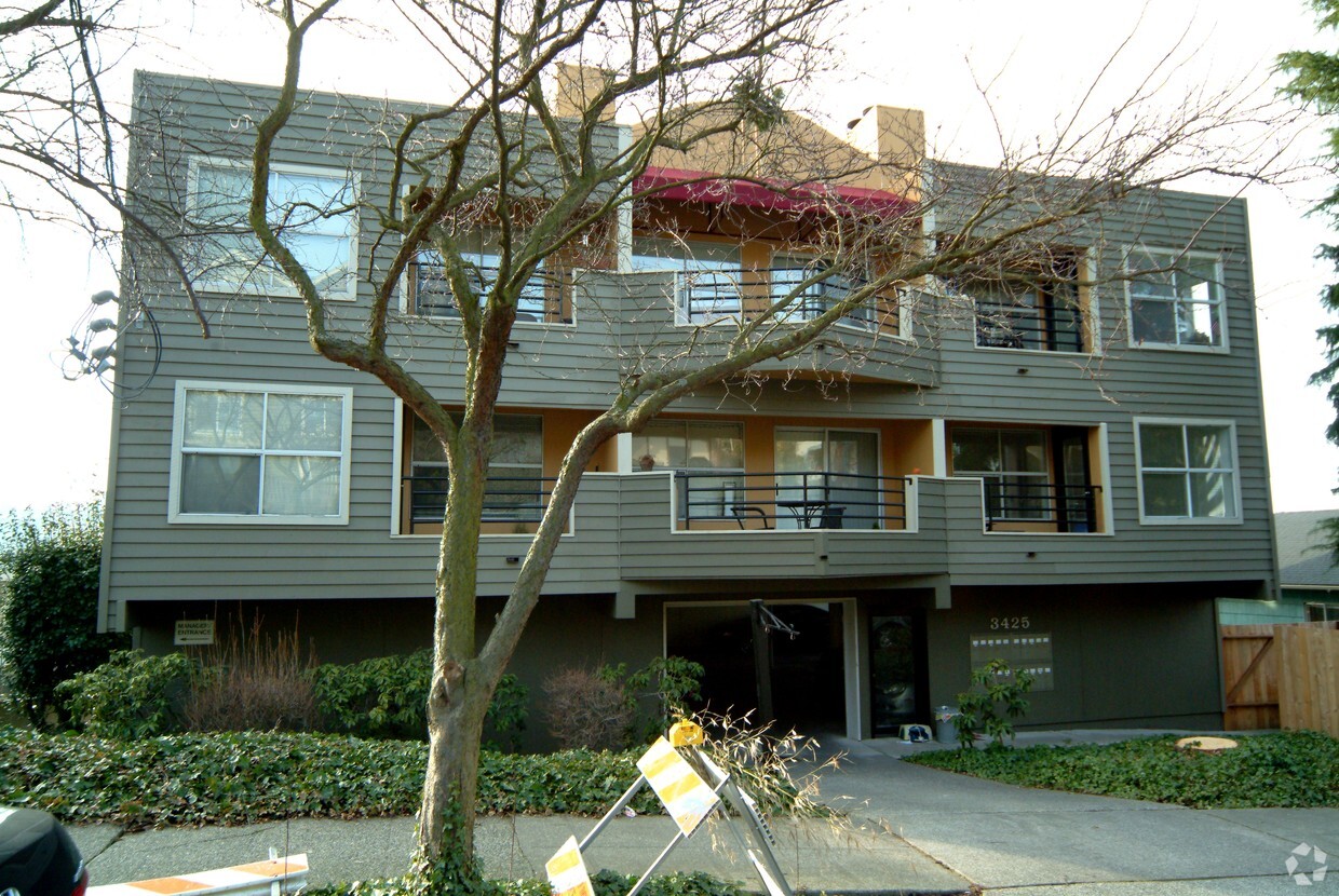 Belvedere Apts. Queen Anne - Belvedere Apts.   Queen Anne