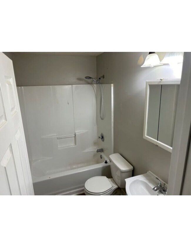 Foto del edificio - Downtown Beauty!