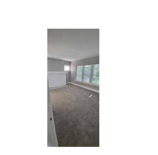 Building Photo - 3263 Carter St
