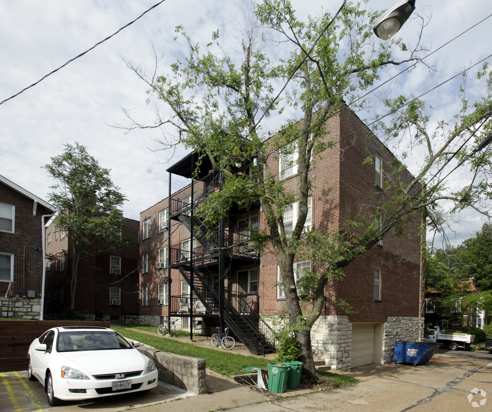 Building Photo - Alamo Apartments