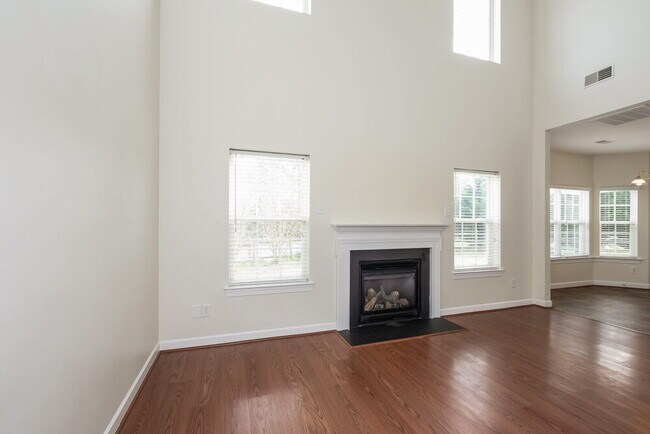 Foto del edificio - 539 Meredith Court