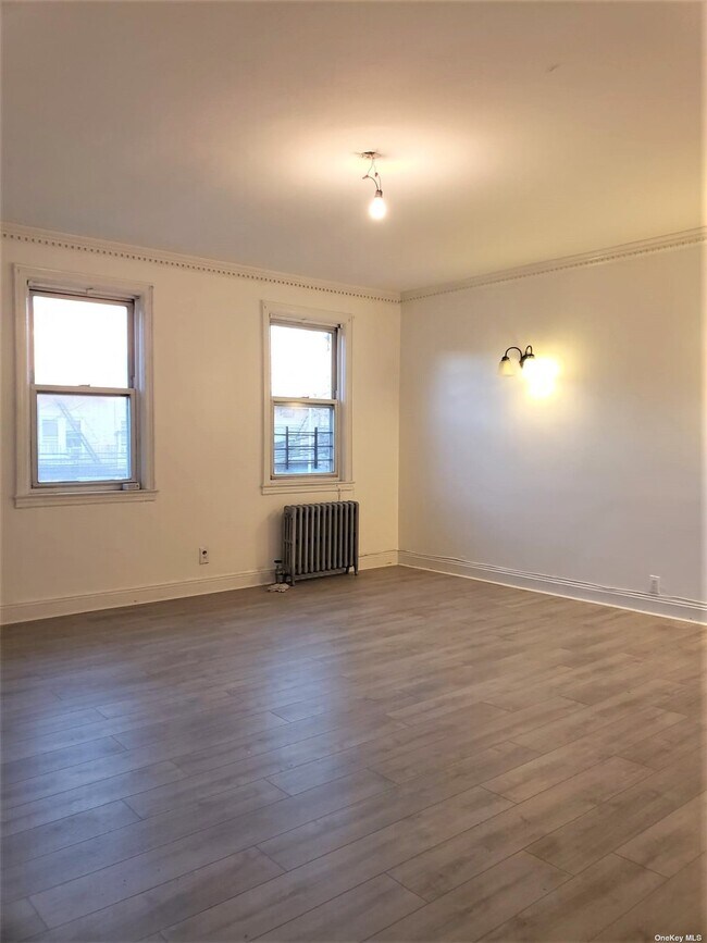 Foto del edificio - 23-04-23-24 24th Ave