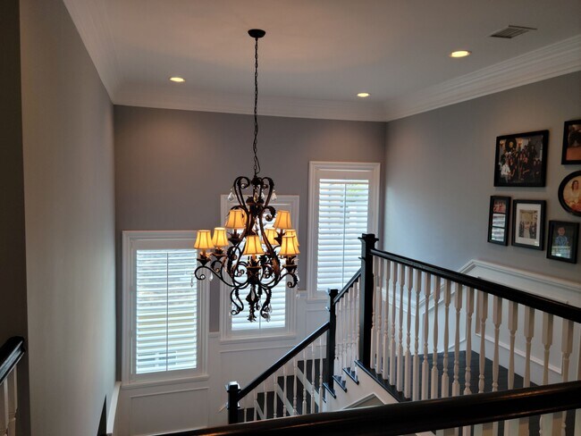 Foto del edificio - 4229 Rhodes Ave