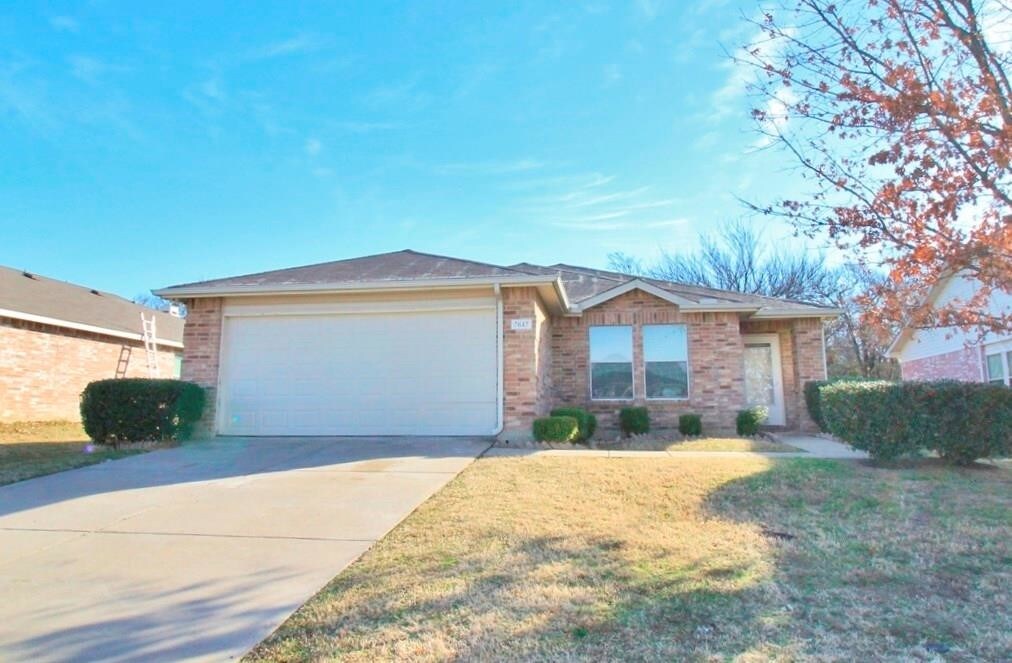 Foto principal - 7617 Shoal Bend