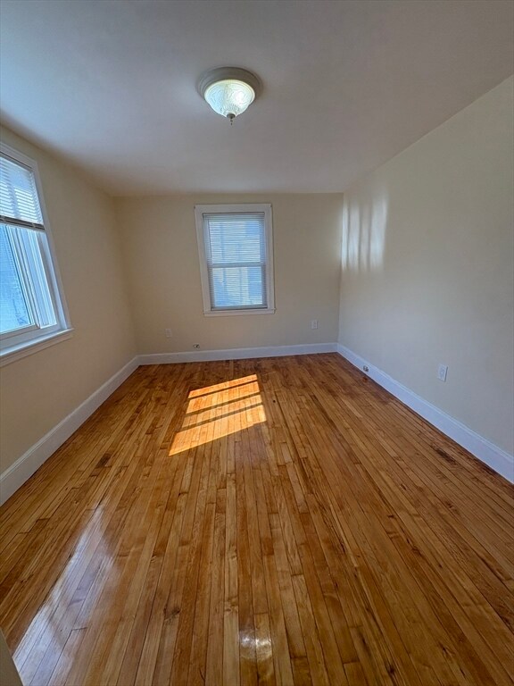 Building Photo - 84 Gladeside Terrace
