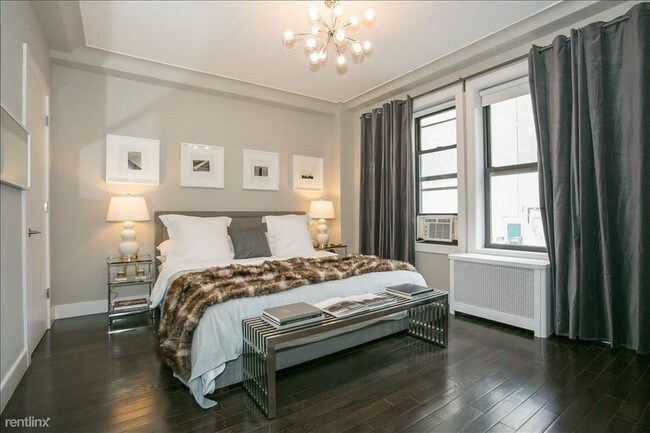 Foto del edificio - 650 Glen Iris Dr NE