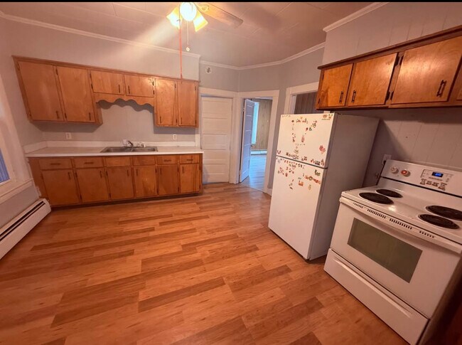Foto del edificio - 39 Kimball Ave