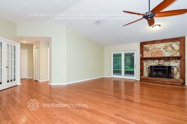 Building Photo - 5368 Black Pine Dr