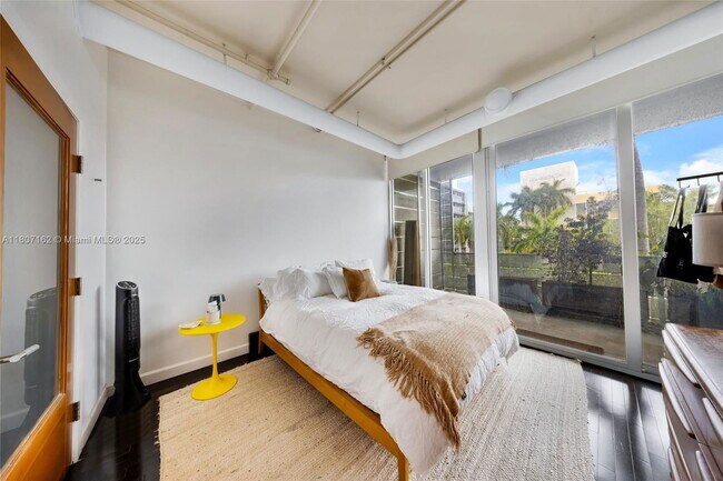 Foto del edificio - 1700 Meridian Ave