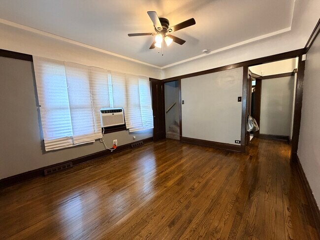 Foto del edificio - 13903 S State St