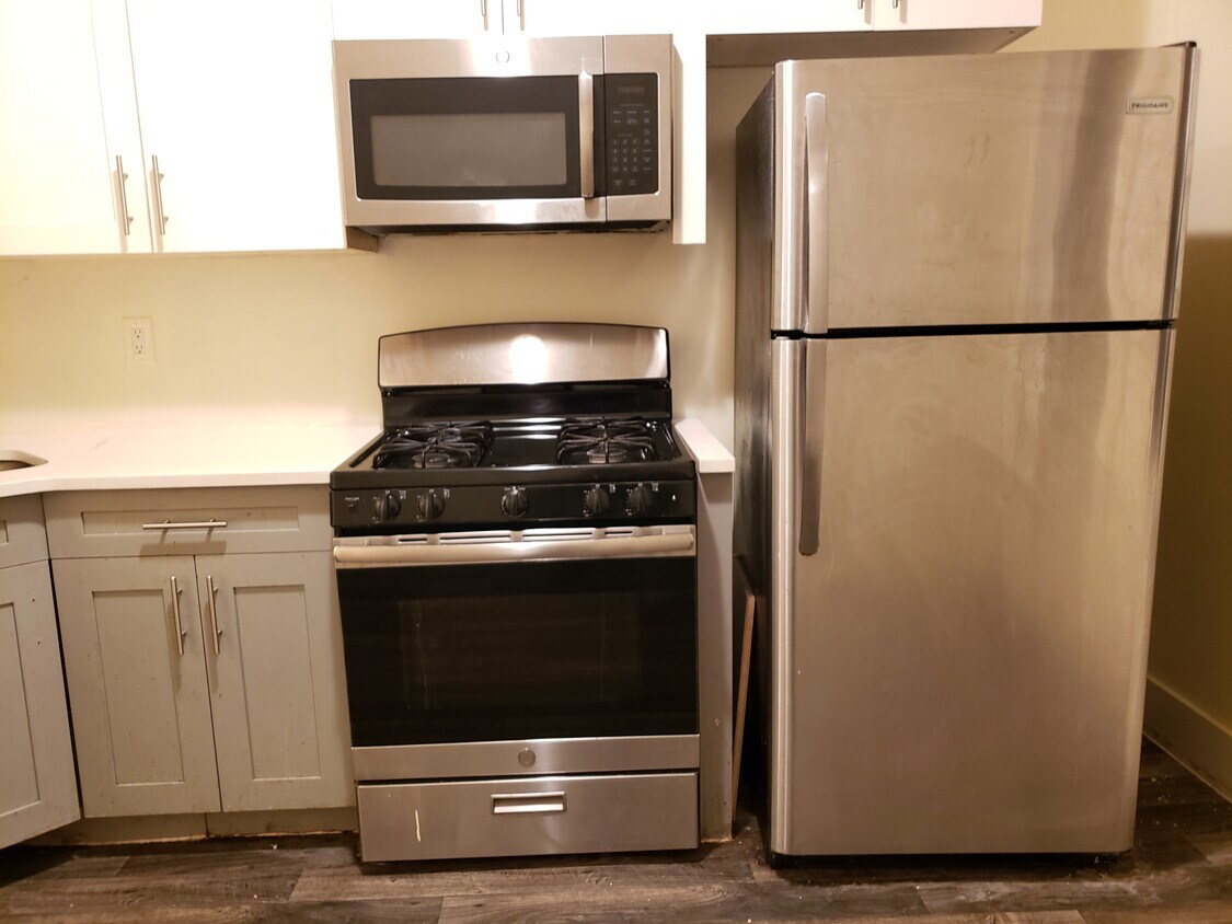 Foto principal - 109 Woodlawn Ave