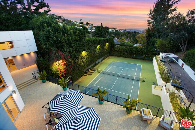 Building Photo - 9240 Warbler Way