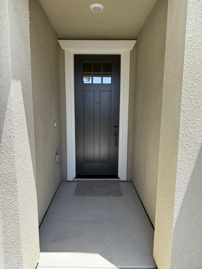 Foto del edificio - Brand New Home for rent in Visalia