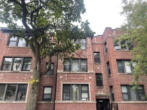 Building Photo - 1358 W Rosedale Ave