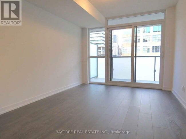 Building Photo - 125 Redpath Ave