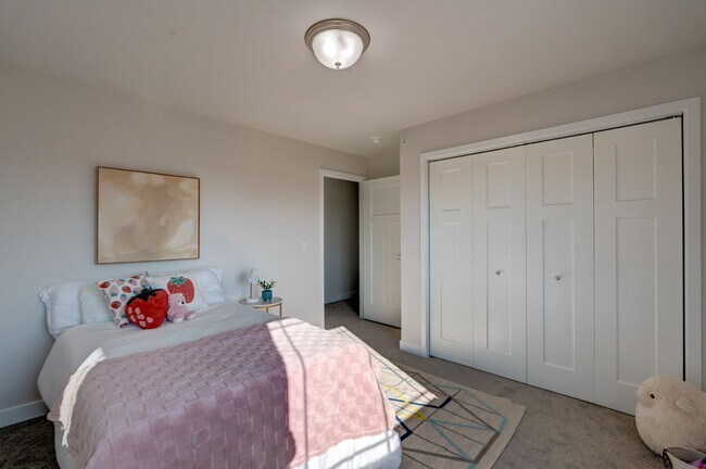 Interior Photo - The Townhomes at Hartung Fields
