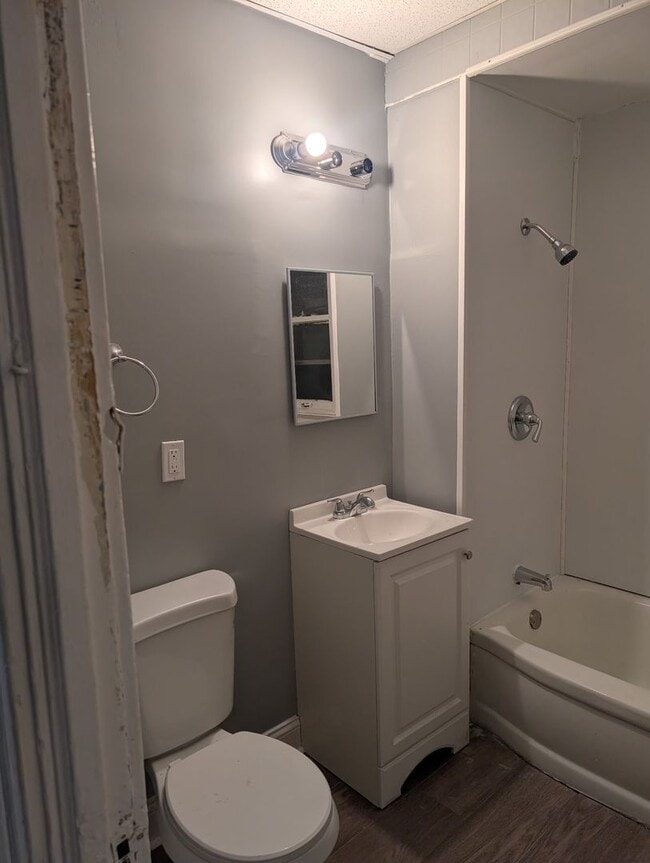 Building Photo - 2904-2906-2906 N 27th St