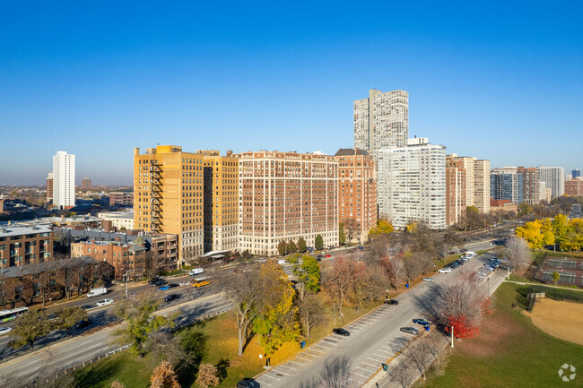 Aerial Photo - 3750 N Lake Shore Dr