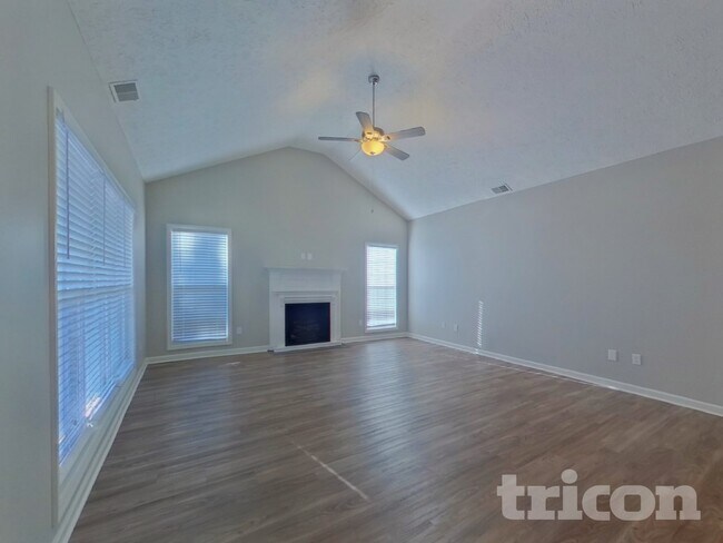 Building Photo - 171 Trillium Rd