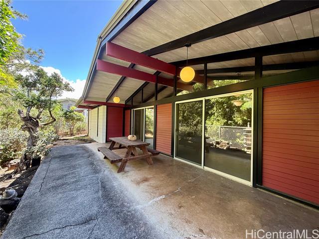 Building Photo - 1446 Mahiole St
