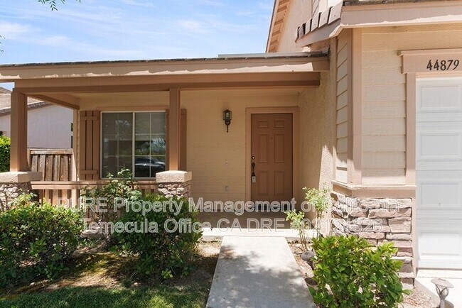 Foto del edificio - 44879 Fern Cir