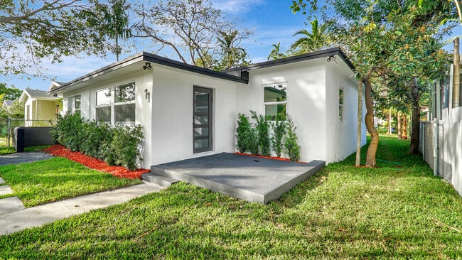 Foto del edificio - 11 NW 117th St