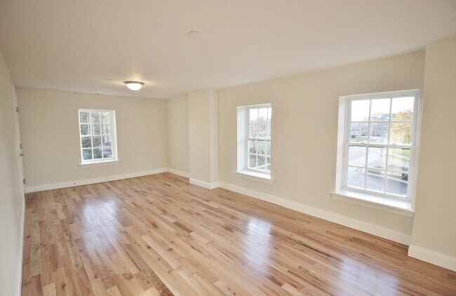 Foto del edificio - 32 Pine St