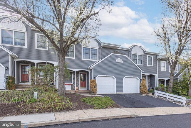 Building Photo - 99 Greenbrook Ct