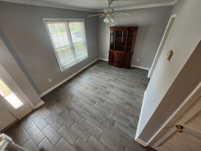 Building Photo - 721 Ralston Ct