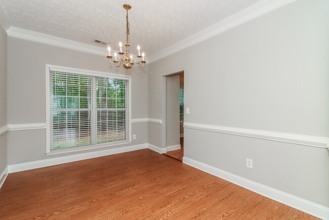 Building Photo - 2159 Caneridge Dr