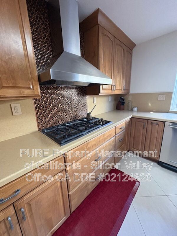 Foto del edificio - 1411 Floyd Ave