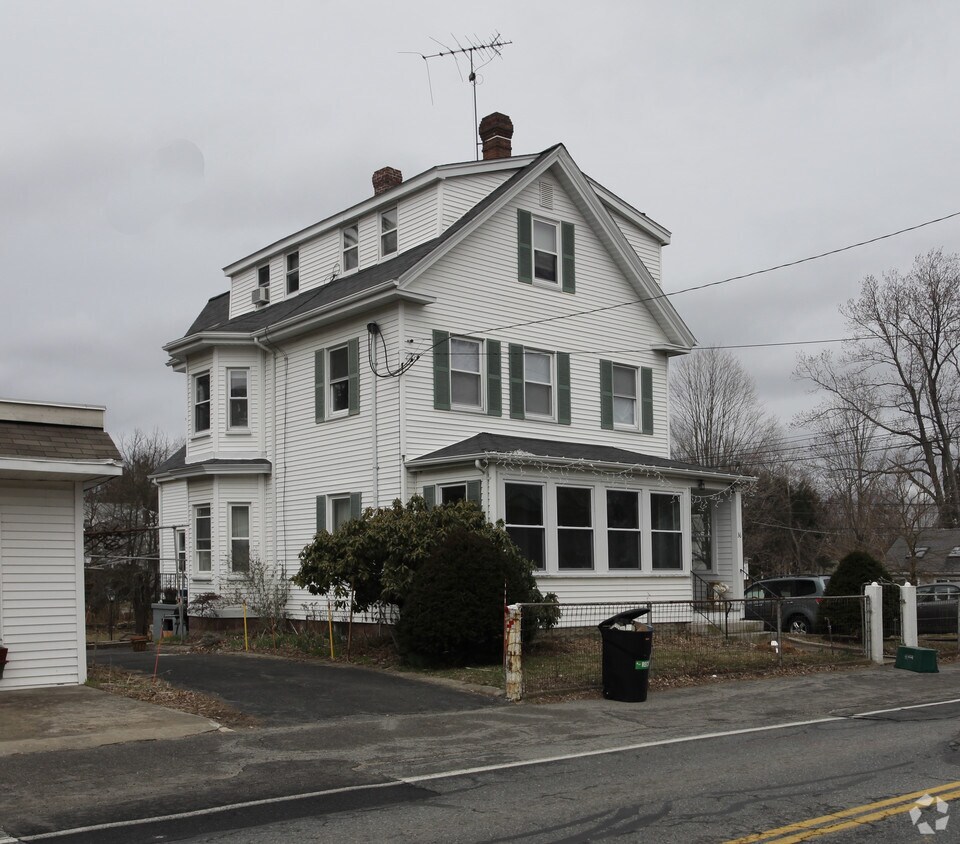 36 Washington Ave, Natick, MA 01760 Apartments in Natick, MA