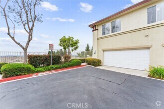 Building Photo - 62 Sobrante