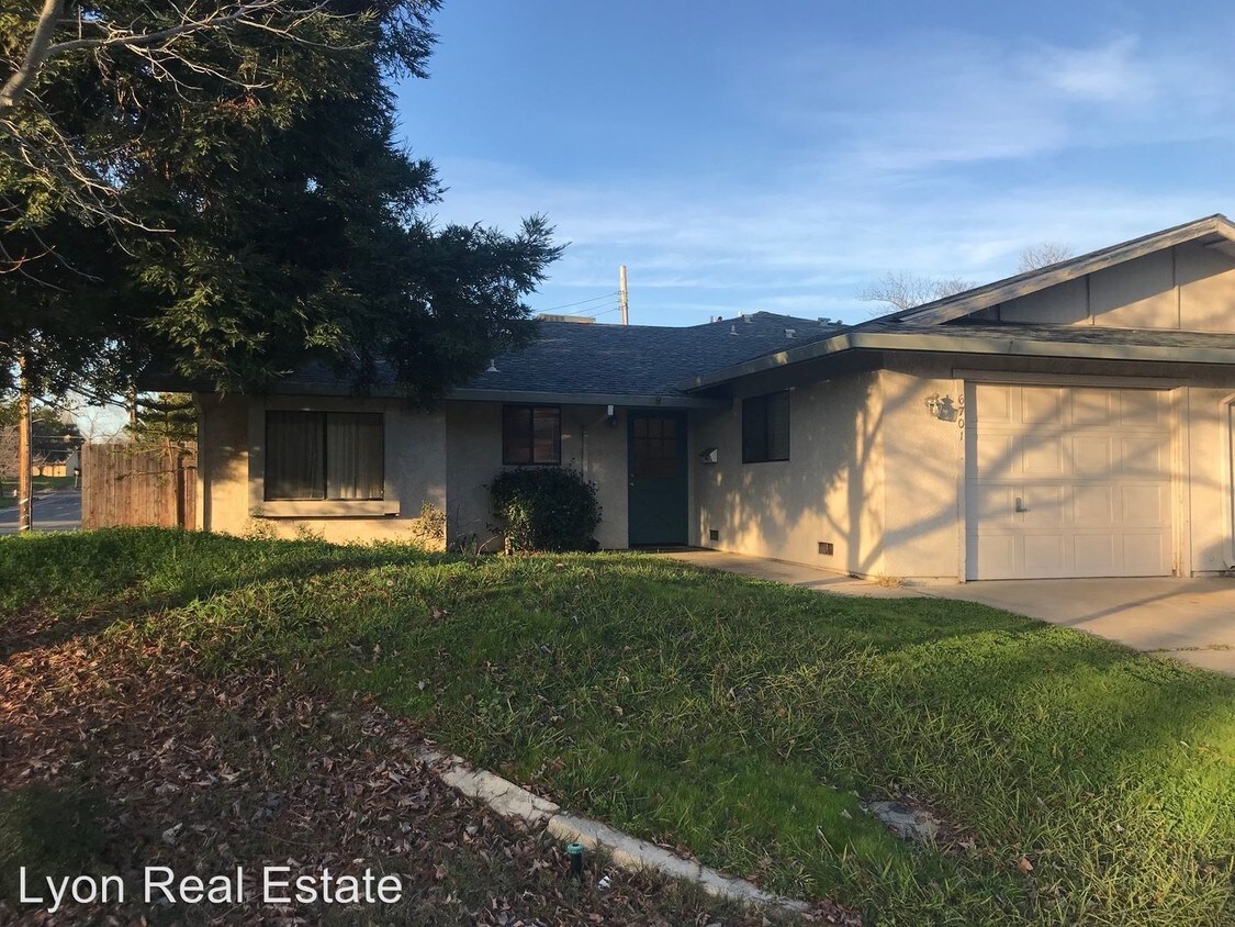 Foto principal - 6701 Admiral Ave