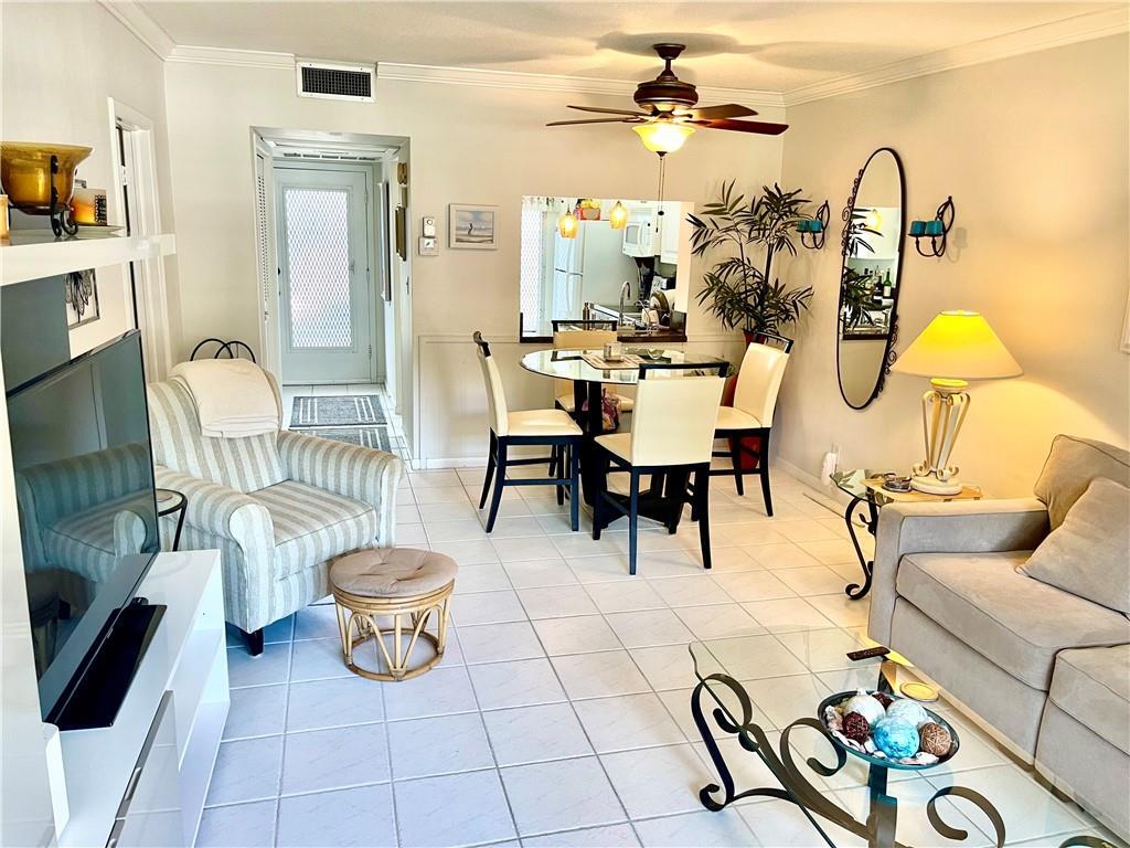 Primary Photo - 1481 S Ocean Blvd