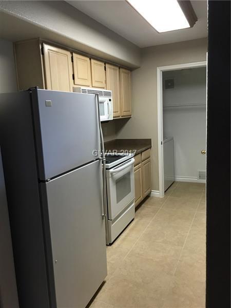 Building Photo - 555 E Silverado Ranch Blvd