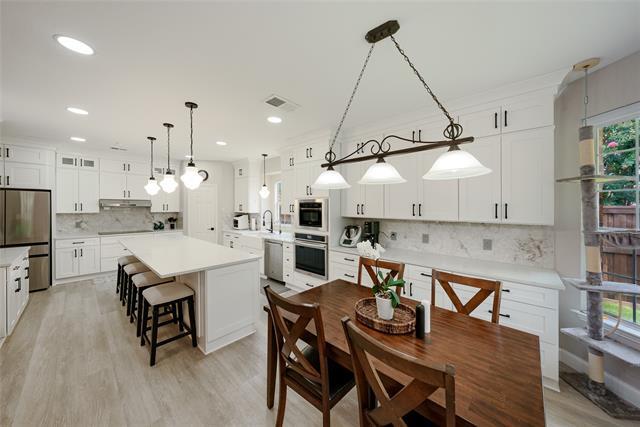 Building Photo - 10214 Morning Glory Ln