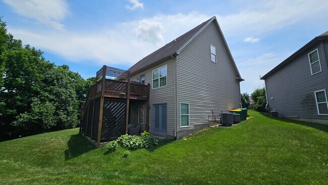 Building Photo - 12315 Amber Woods Ct