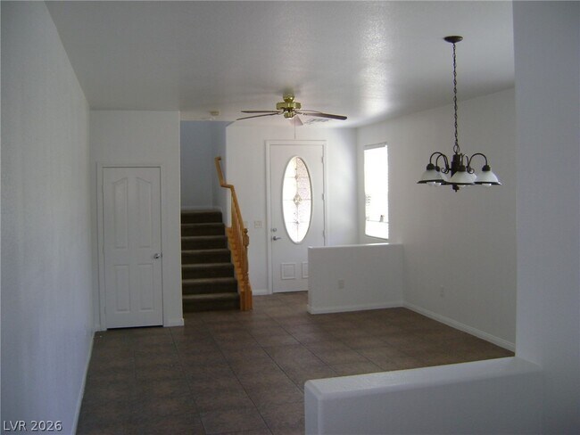 Foto del edificio - 5365 Fairbranch Ln