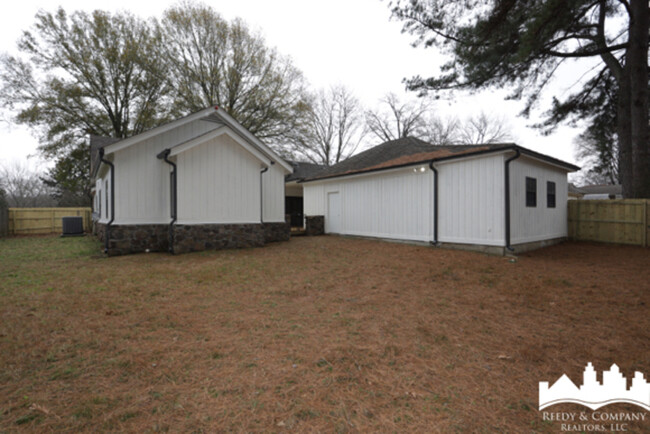 Building Photo - 2309 Forest Hill Irene Rd