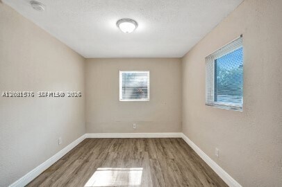 Building Photo - 429 NW 9th Ave
