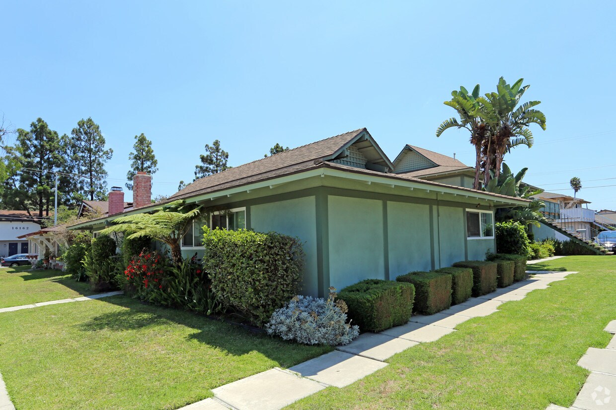 Primary Photo - 7652 Volga Dr